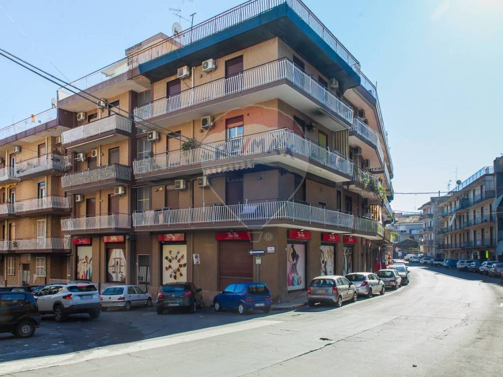 Appartamento a Aci catena in Via Delle Olimpiadi, 3 - Foto 5