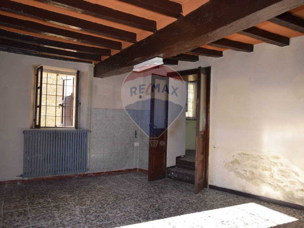 Casa indipendente a Neviano degli arduini in Via Ariolla, 5 - Foto 4