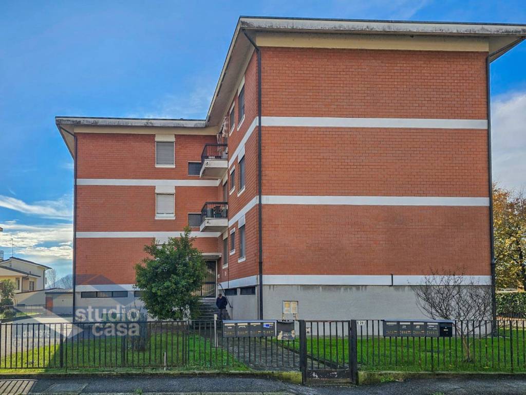 Appartamento a Mairago in VIA MOSE BIANCHI, 29 - Foto 2