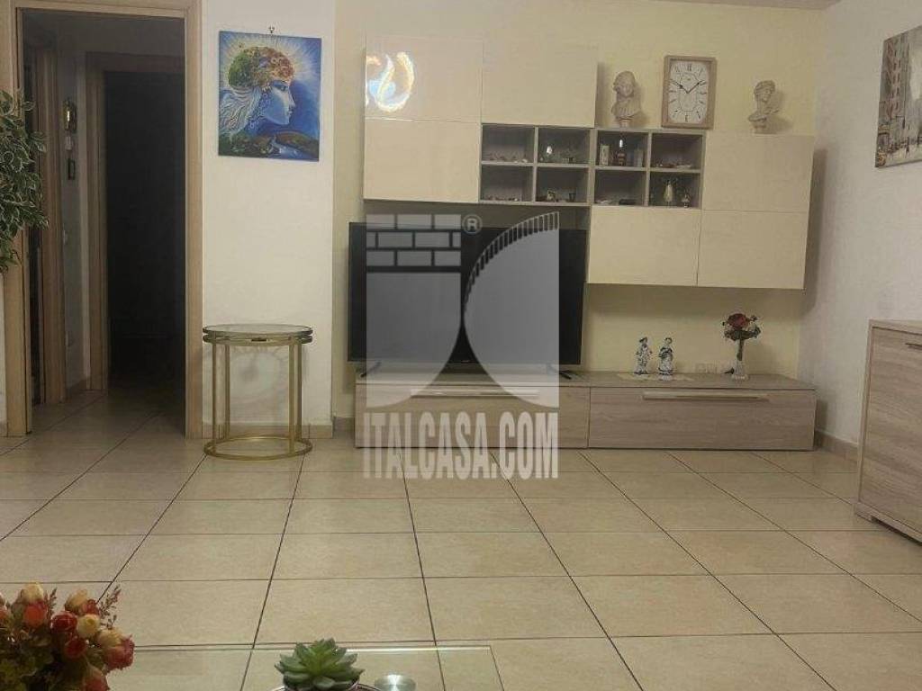 Appartamento a Crotone in Via Antonio De Curtis - Foto 4