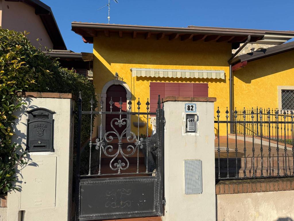Casa indipendente a Ghedi in Via Paolo VI, 82 - Foto 2