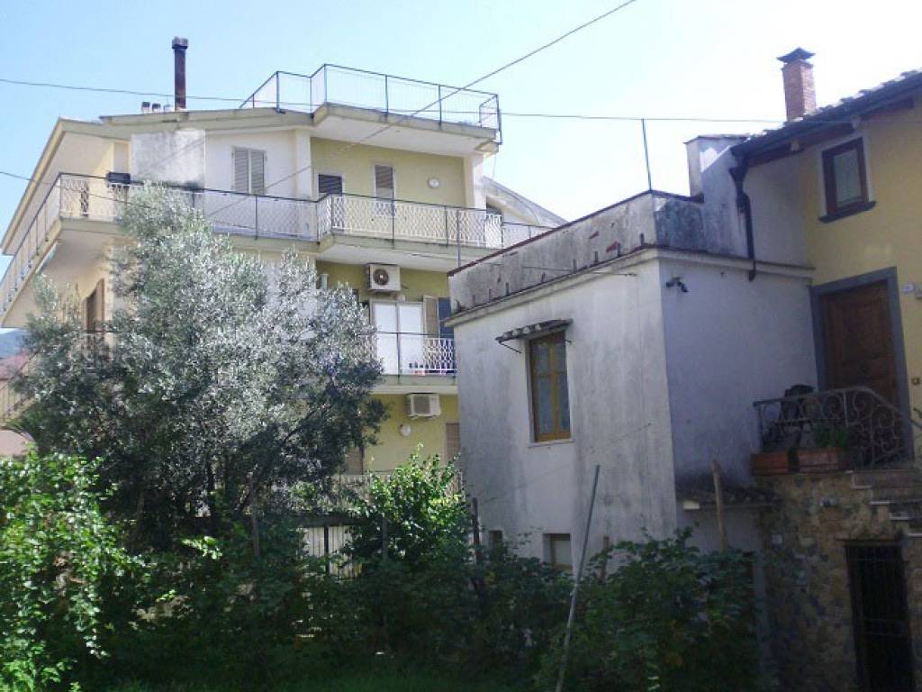Appartamento a Montecorvino rovella in Via San Bernadino, 22 - Foto 2