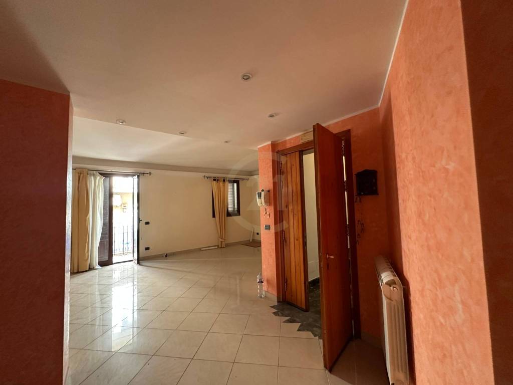 Appartamento a Carlentini in Via Nino Bixio, 36 - Foto 4