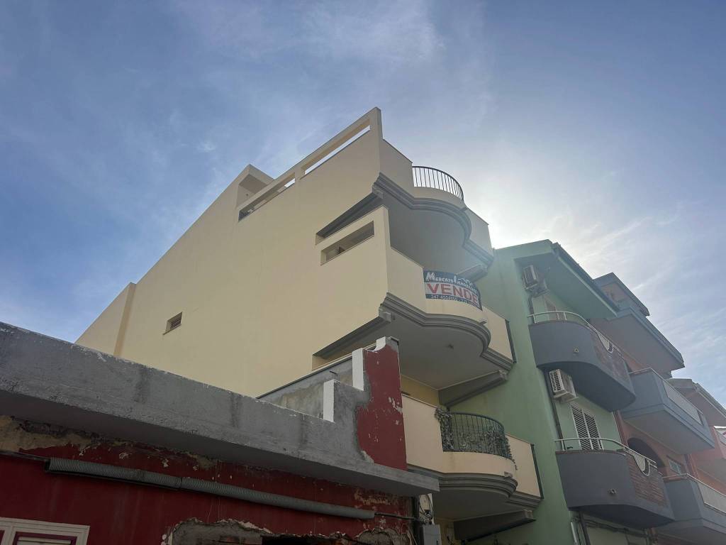 Appartamento a Milazzo in Via Giacomo Matteotti, 93 - Foto 2