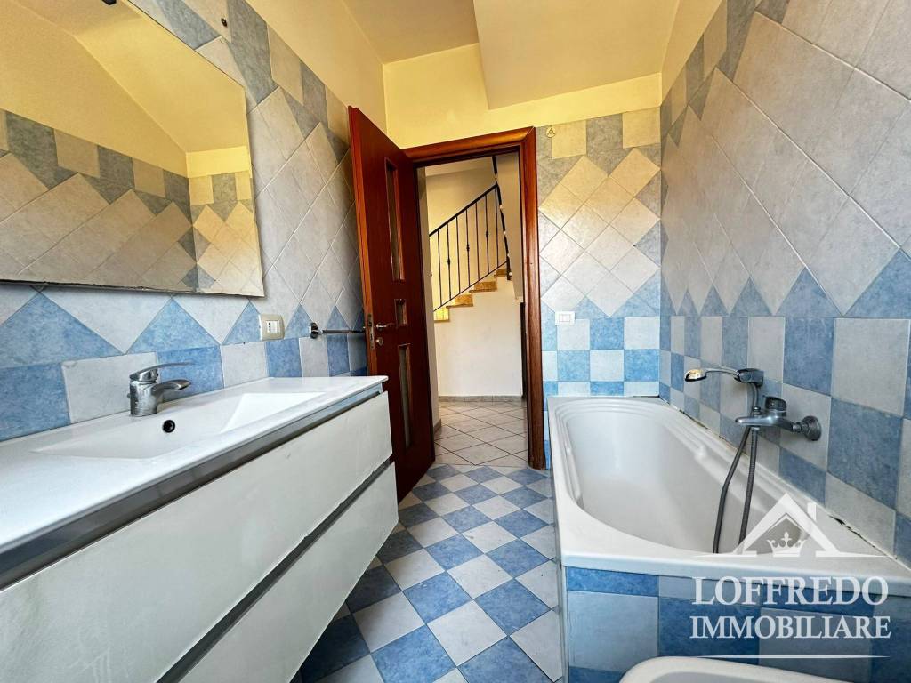 Appartamento a Acerra - Foto 2