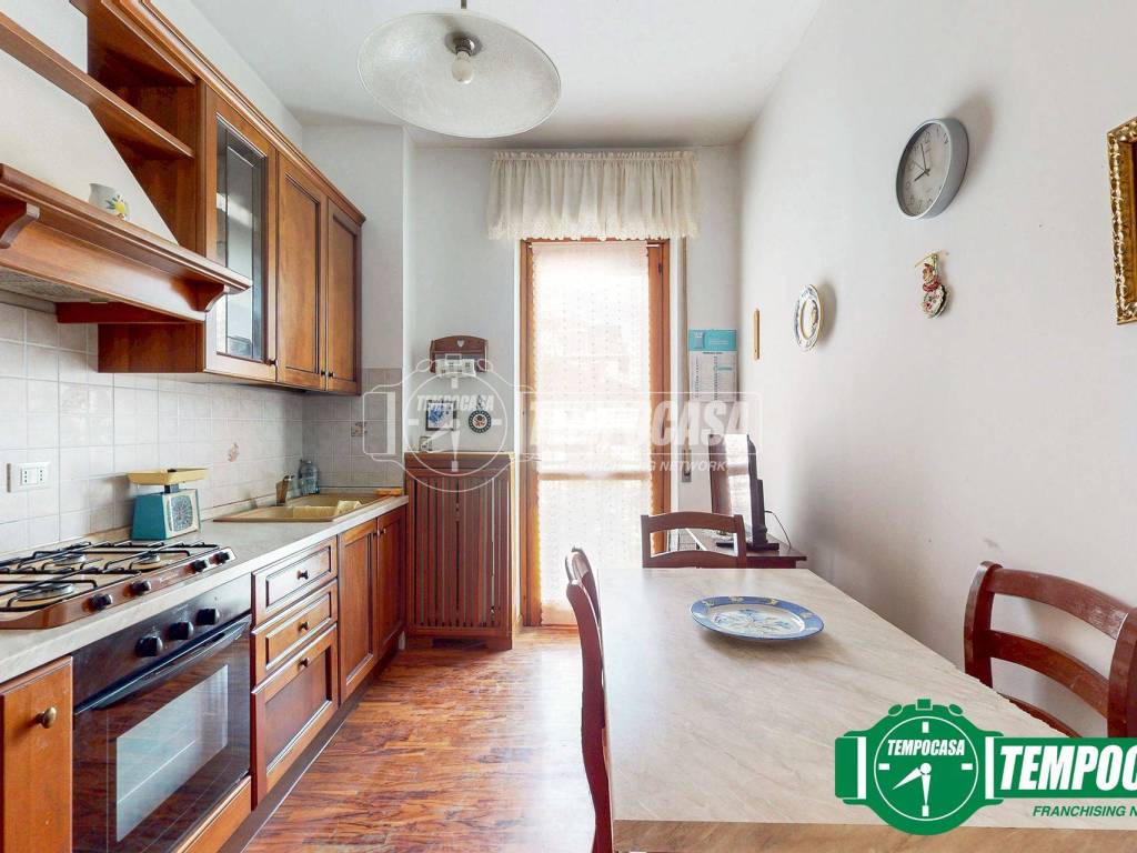 Appartamento a Valenza in Via Galileo Galilei - Foto 3
