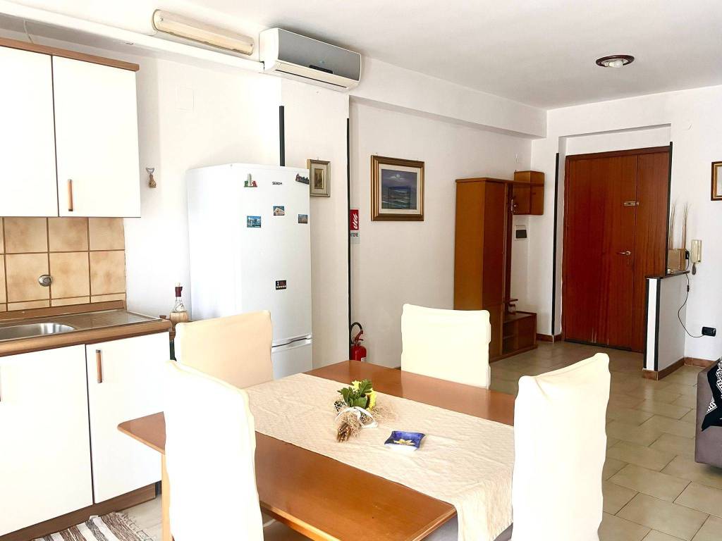 Appartamento a Catanzaro in Via Martiri di Cefalonia - Foto 5