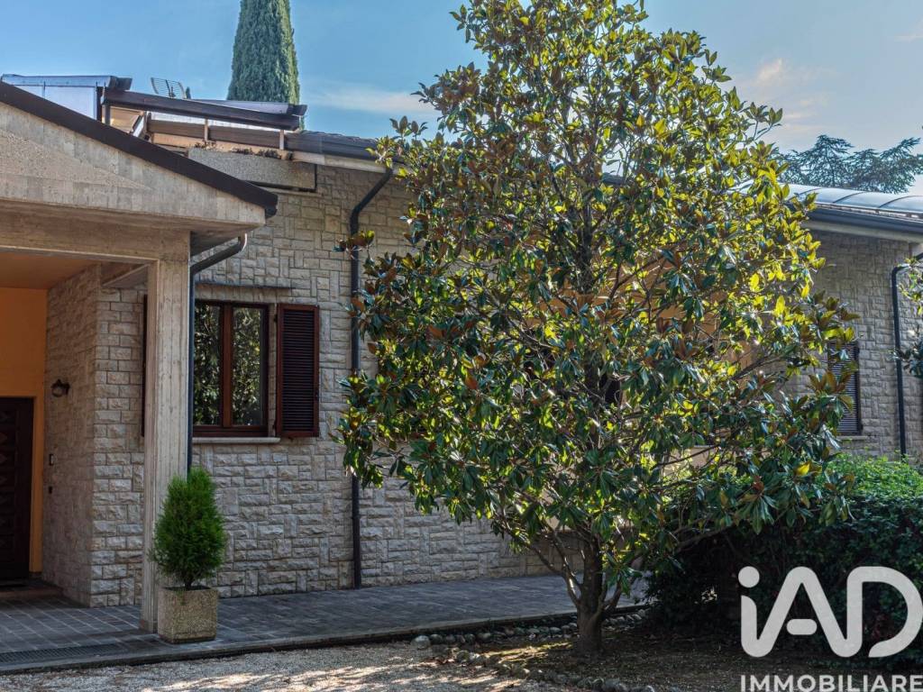 Villa a Perugia in Via Via Ferdinando Lambruschini, 53 - Foto 3