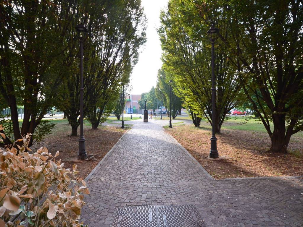 Appartamento a Valsamoggia in Largo Don Giuseppe Dossetti, 11 - Foto 2