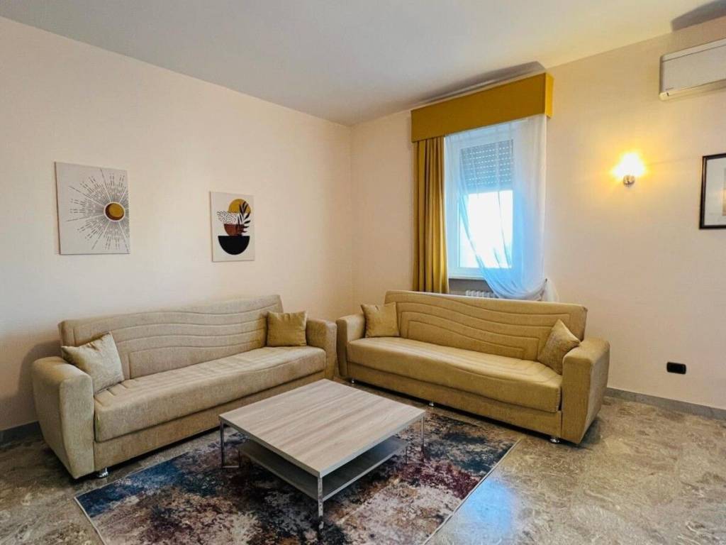 Appartamento a Lecce in Via Sabato Vincenzo, 4 - Foto 3