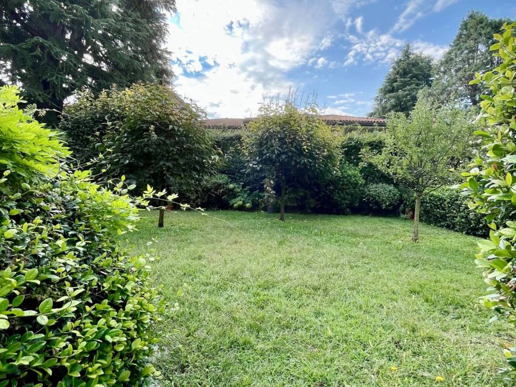Appartamento a Como in Via Maurizio Monti - Foto 2