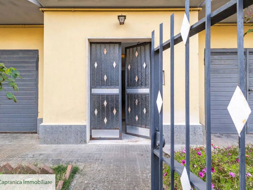 Appartamento a Bassano romano in Via Benvenuto Cellini No Number - Foto 4