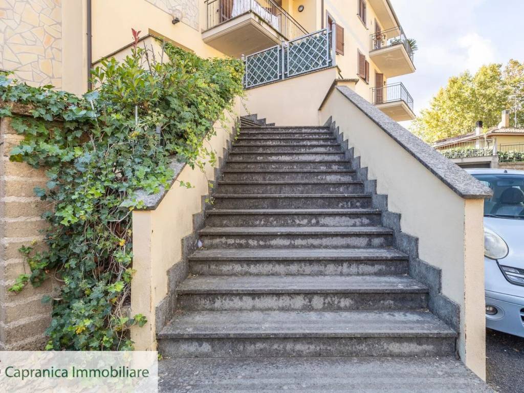 Appartamento a Sutri in Via G. Marconi, 96 - Foto 3