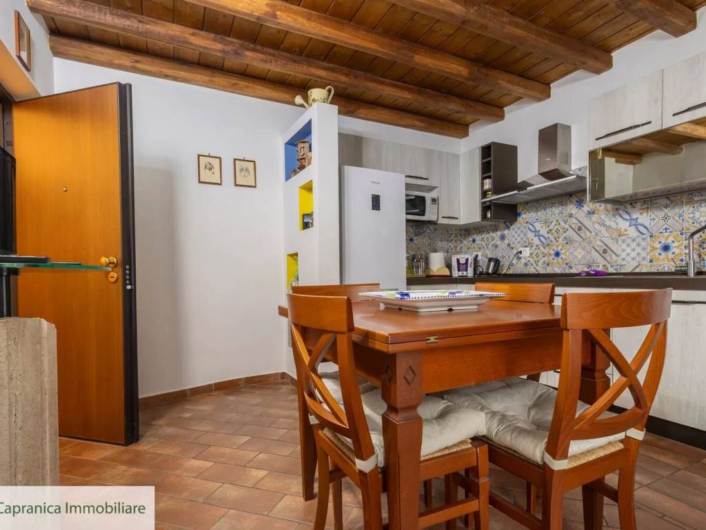 Appartamento a Capranica in Vicolo Del Ponticello No Number - Foto 3