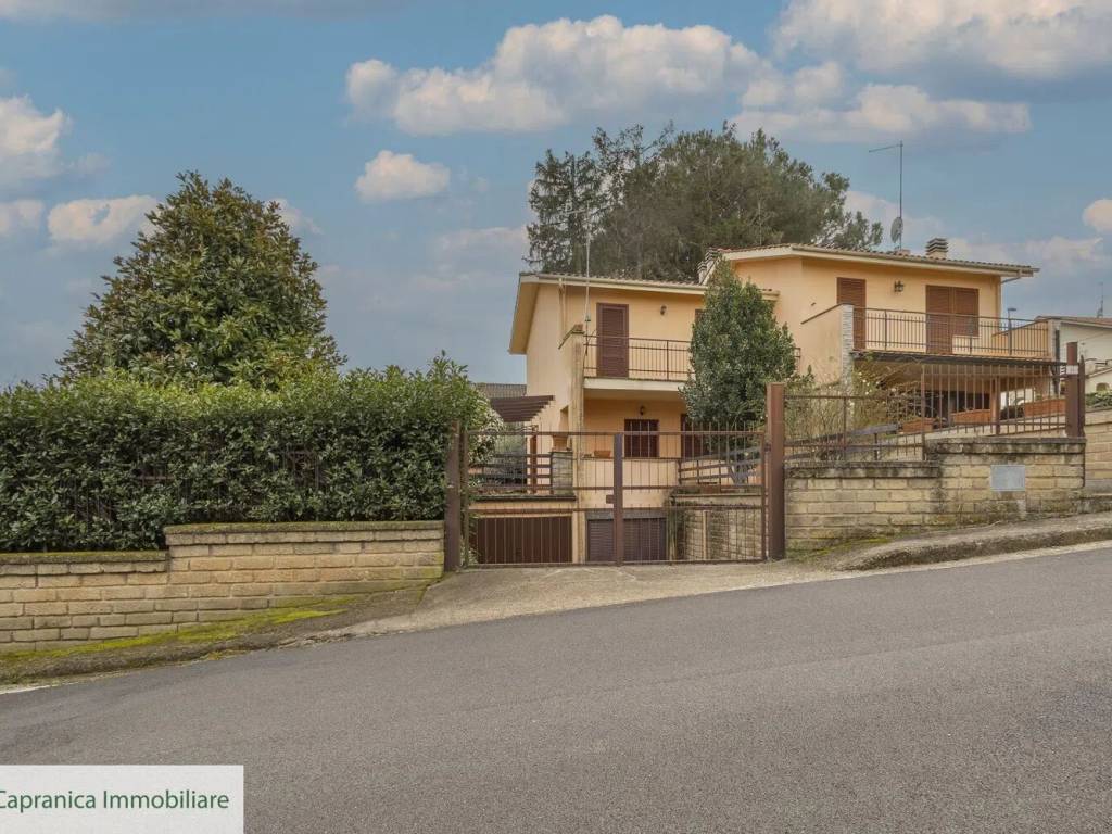 Villa a Capranica in Via Montecolle No Number - Foto 3