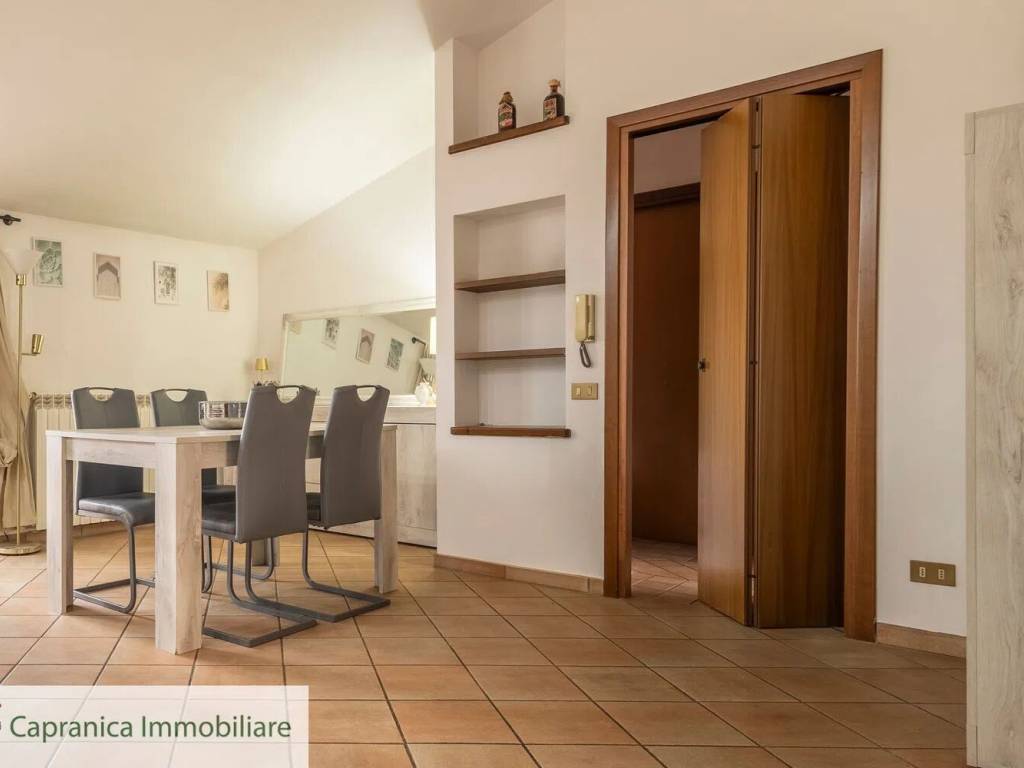 Appartamento a Capranica in Via Delle Canicole, 41 - Foto 3