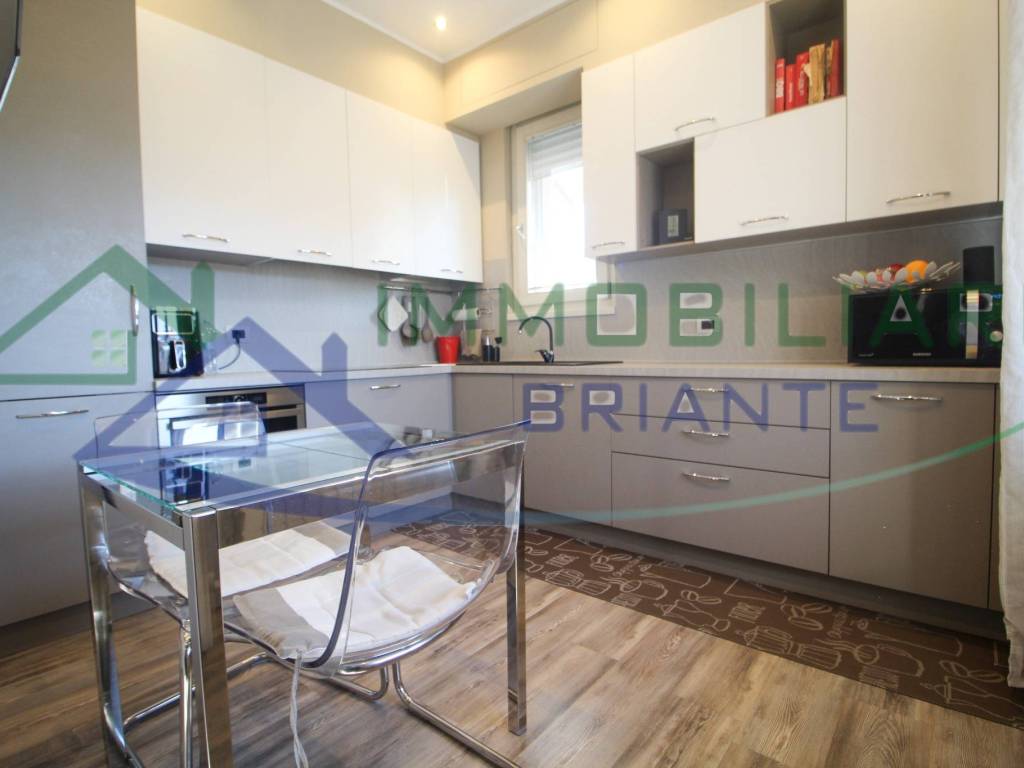 Villa a Somma lombardo in Via Pastrengo - Foto 4