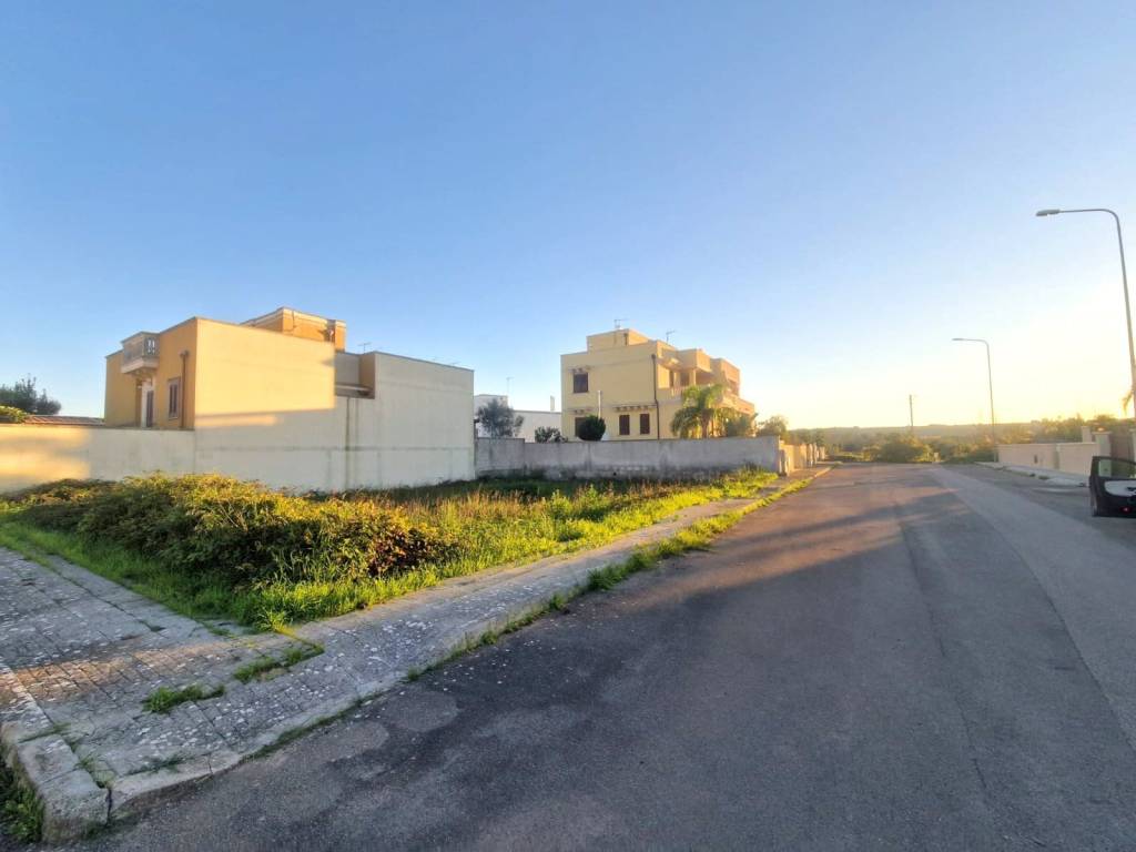 Terreno a Tricase in Via Domenico Galeazzo, 21 - Foto 2