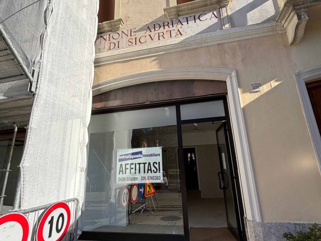 Immobile a Vittorio veneto in Viale della Vittoria, 231 - Foto 4