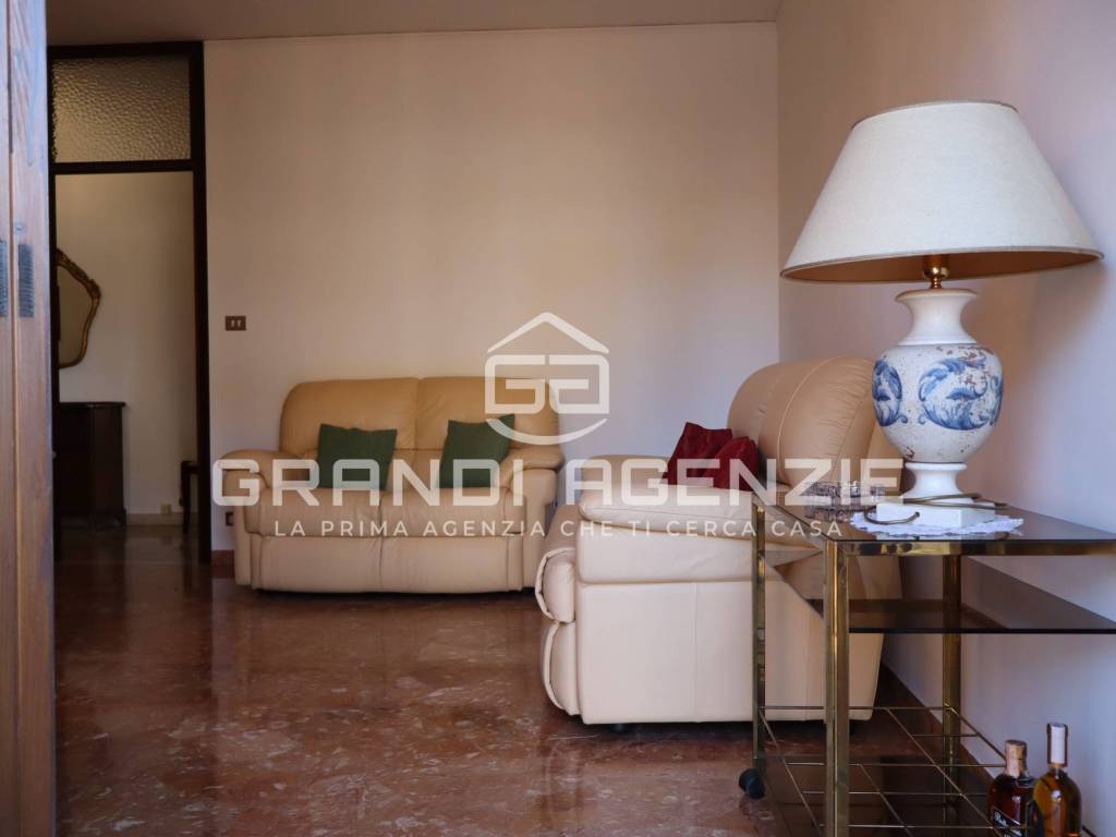 Appartamento a Verona in Via Pitagora, 3 - Foto 2