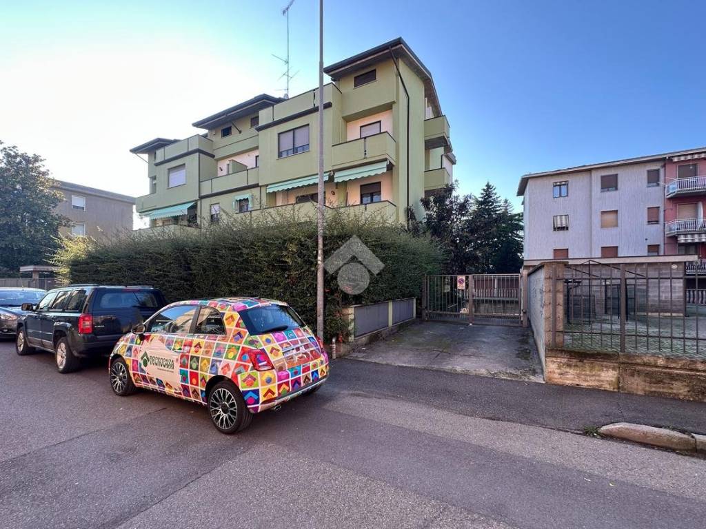 Appartamento a Voghera in Via Togliatti Palmiro, 8 - Foto 2