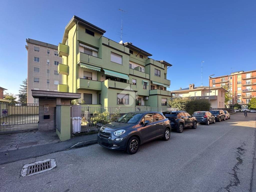Appartamento a Voghera in Via Togliatti Palmiro, 8 - Foto 3