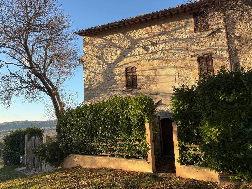 Villa a Nocera umbra in Località Costa - Foto 2