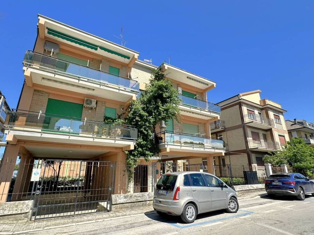 Appartamento a San benedetto del tronto in Via Dei Mille, 66 - Foto 3