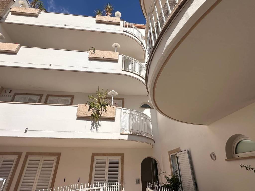 Appartamento a San benedetto del tronto in Lungomare Trieste, 54 - Foto 4