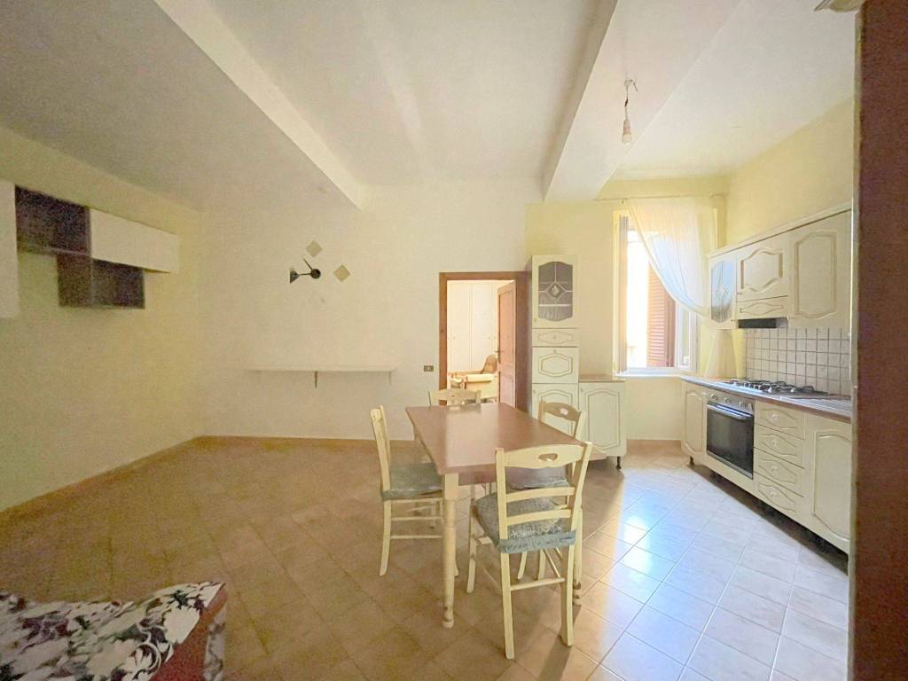 Appartamento a Velletri in Via San Lorenzo - Foto 2