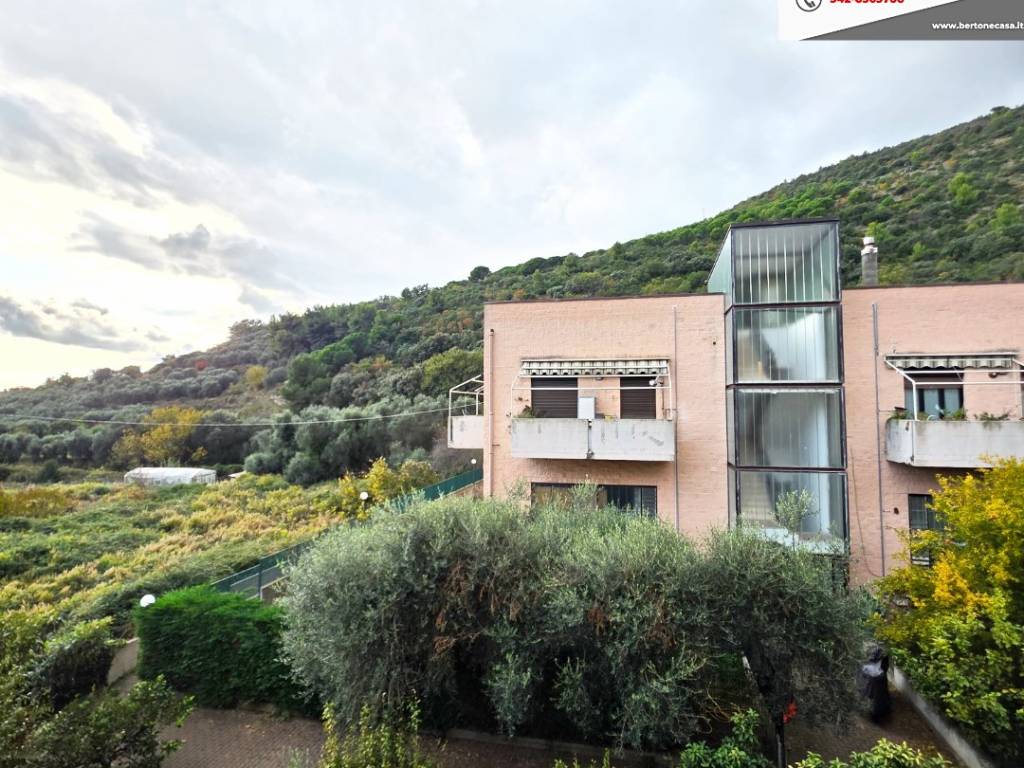 Appartamento a Borgio verezzi in Via Valle - Foto 5