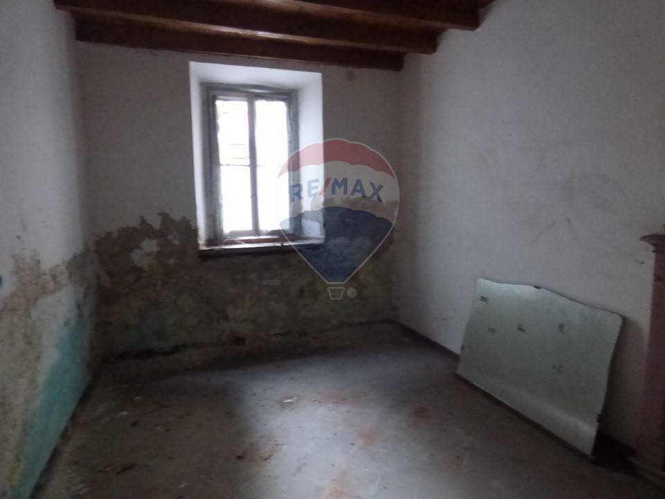 Appartamento a Casalzuigno in libertà - Foto 5