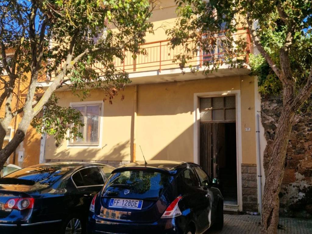 Appartamento a Ploaghe in Piazza De Castro, 17 - Foto 3