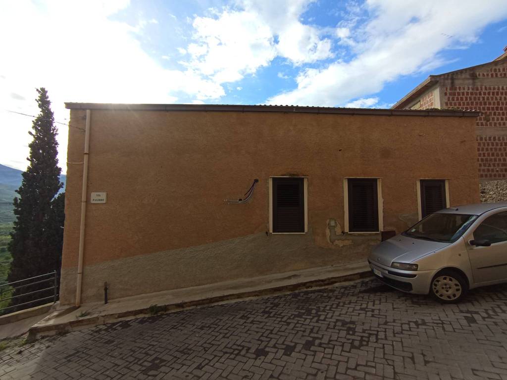 Appartamento a Campofelice di roccella in Via Santa Maria, 43 - Foto 3