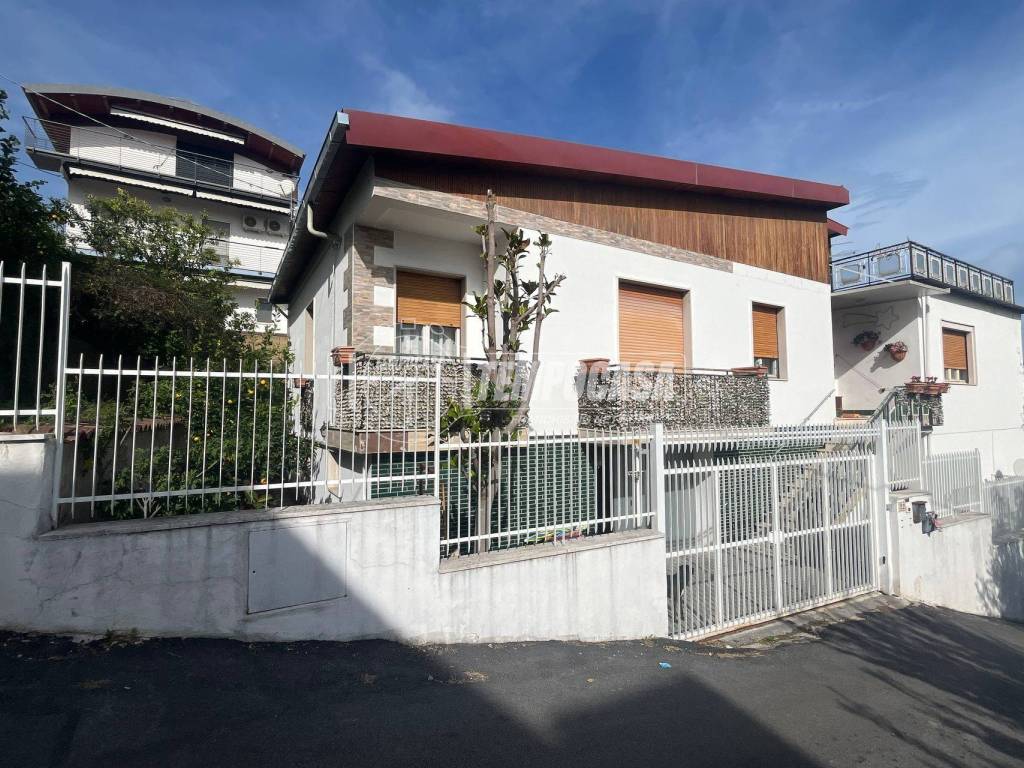 Villa a Pescara in Via Cipriani - Foto 3