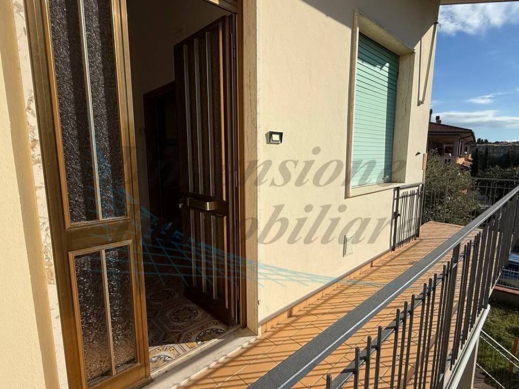 Villa a Rosignano marittimo in Via Lungomonte - Foto 3