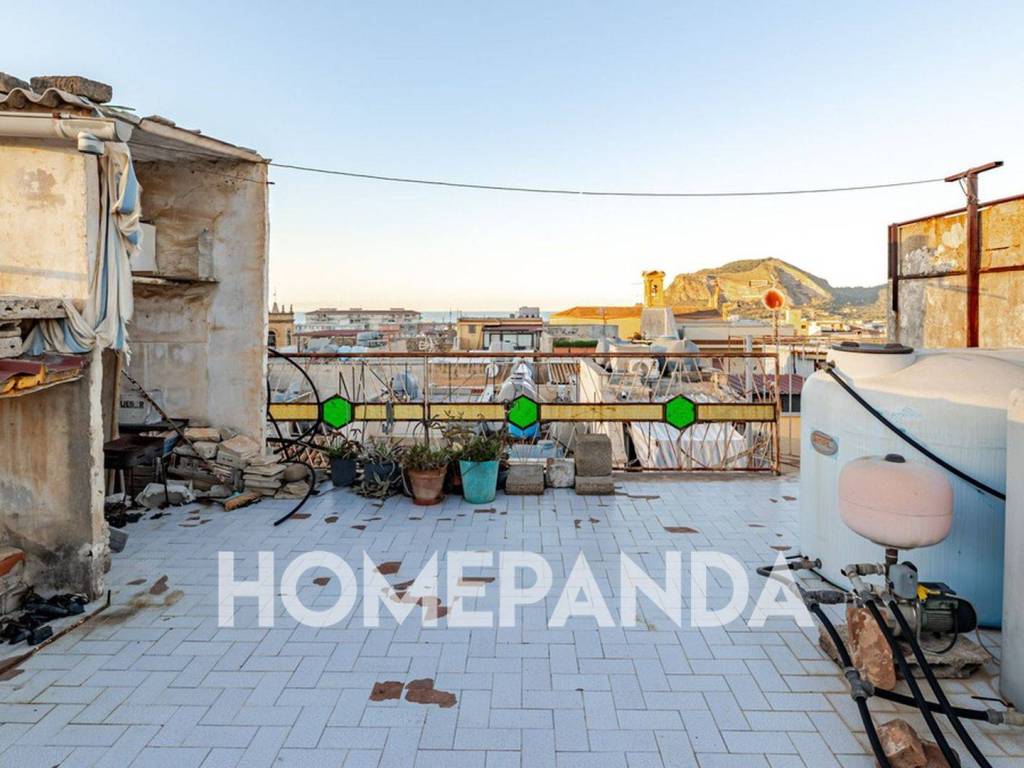Casa indipendente a Bagheria in Via Paternostro, 43 - Foto 3