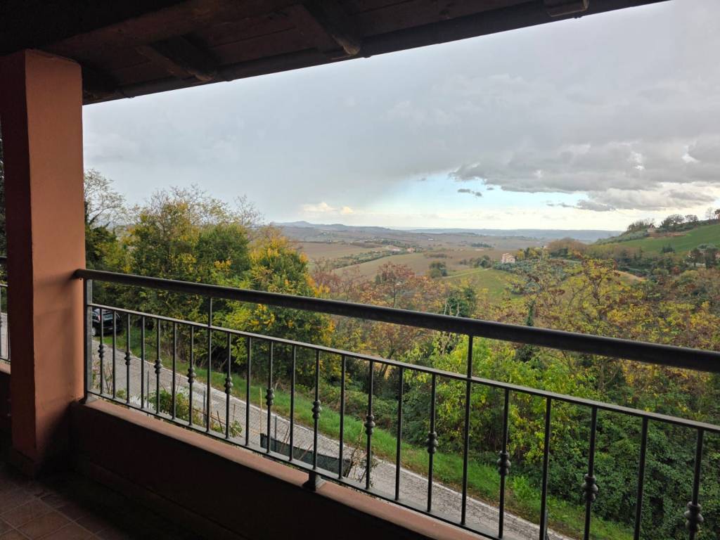 Appartamento a Mombaroccio in Via Panoramica - Foto 3