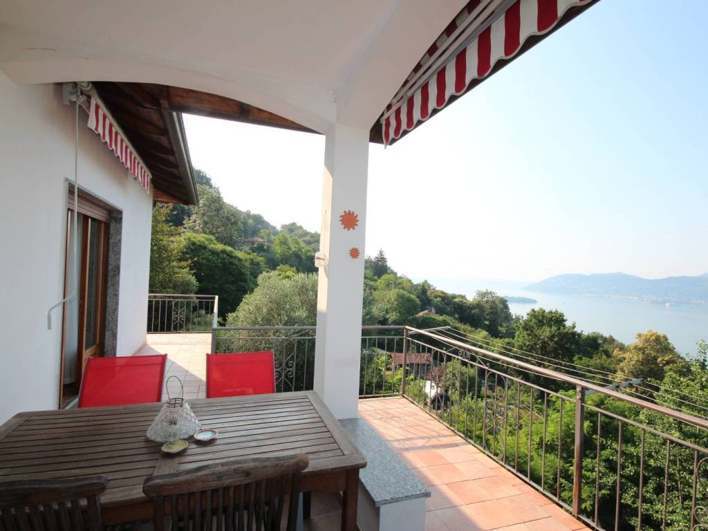 Casa indipendente a Verbania in Via Corsica, 83 - Foto 2