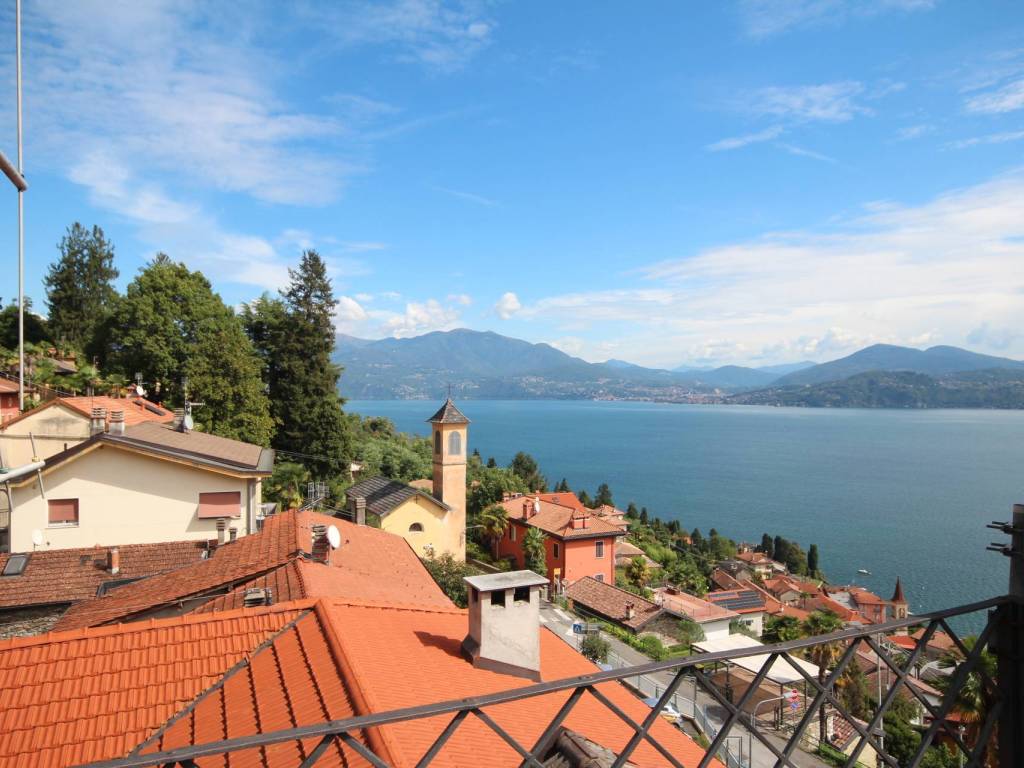 Villa a Oggebbio in Via A.Manzi - Foto 2
