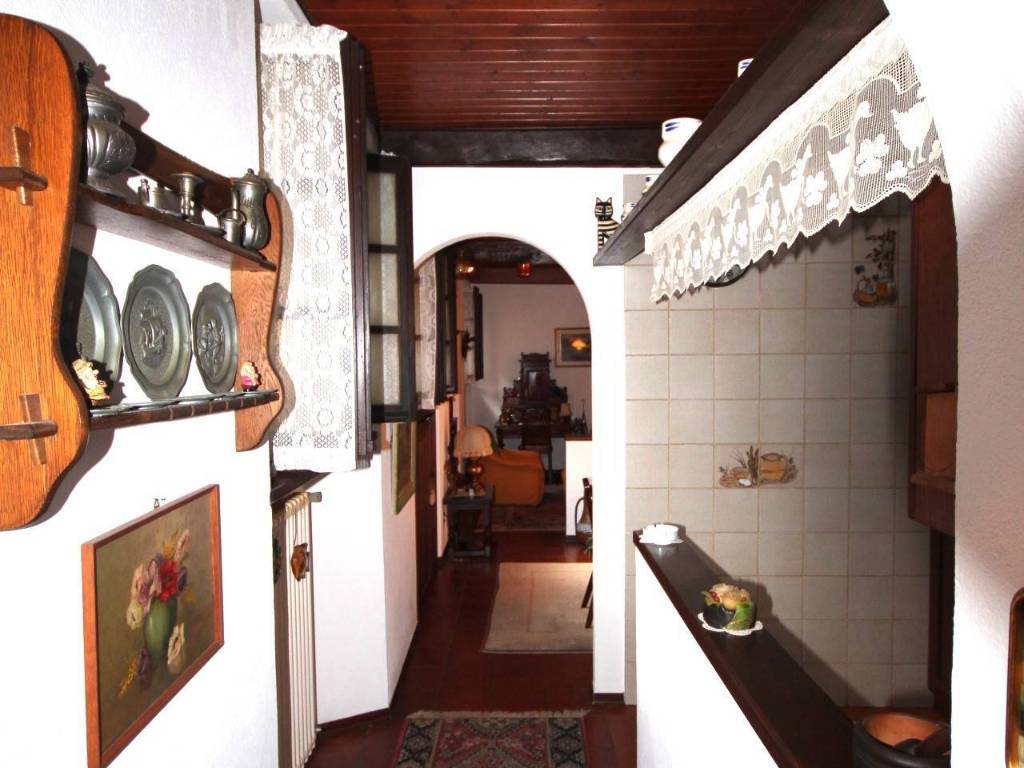 Casa indipendente a Cannobio in Via F.M. Zoppi, 28 - Foto 3