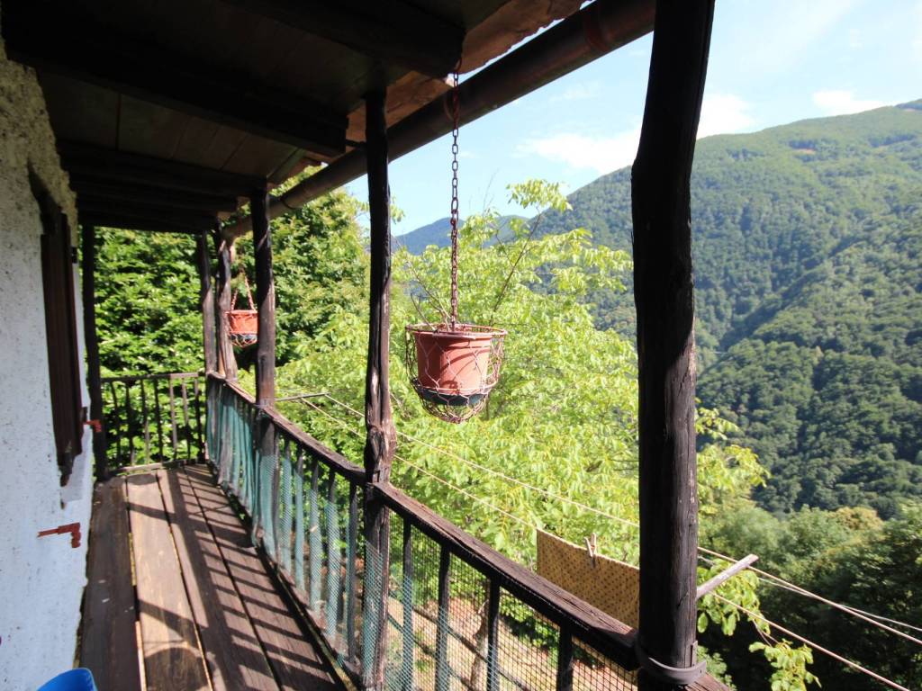 Rustico / casale a Valle cannobina in Falmenta - Località Pettenigo - Foto 2