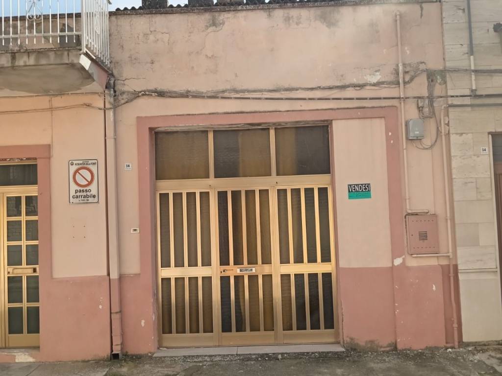Casa indipendente a Acquaviva delle fonti in Via Bonaventura Veracroce - Foto 2