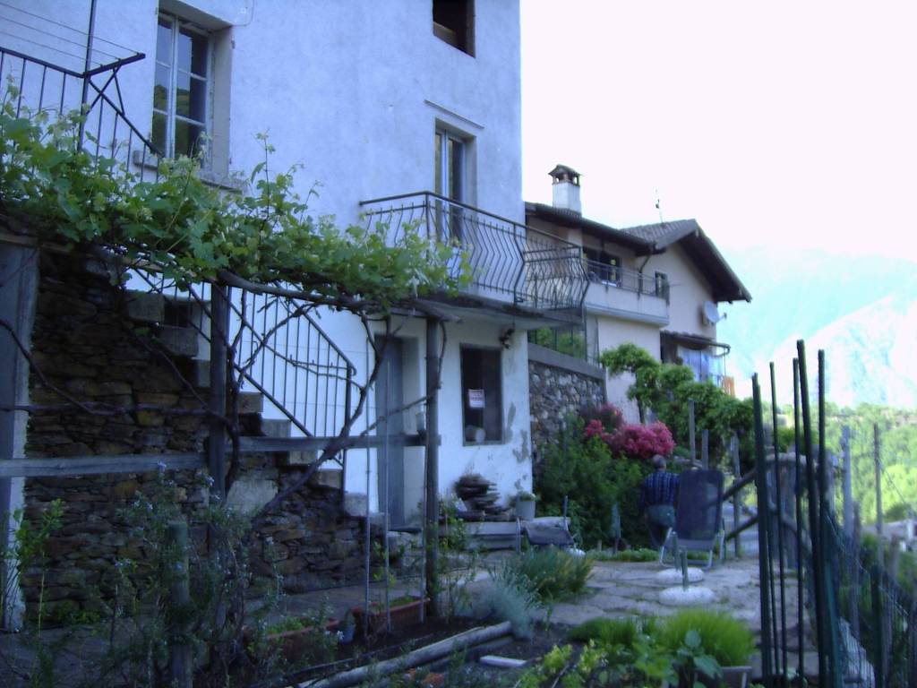 Casa indipendente a Gurro in Via Case Sparse - Foto 2