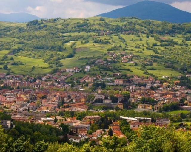Terreno a Borgo val di taro in Via Alcide De Gasperi - Foto 5
