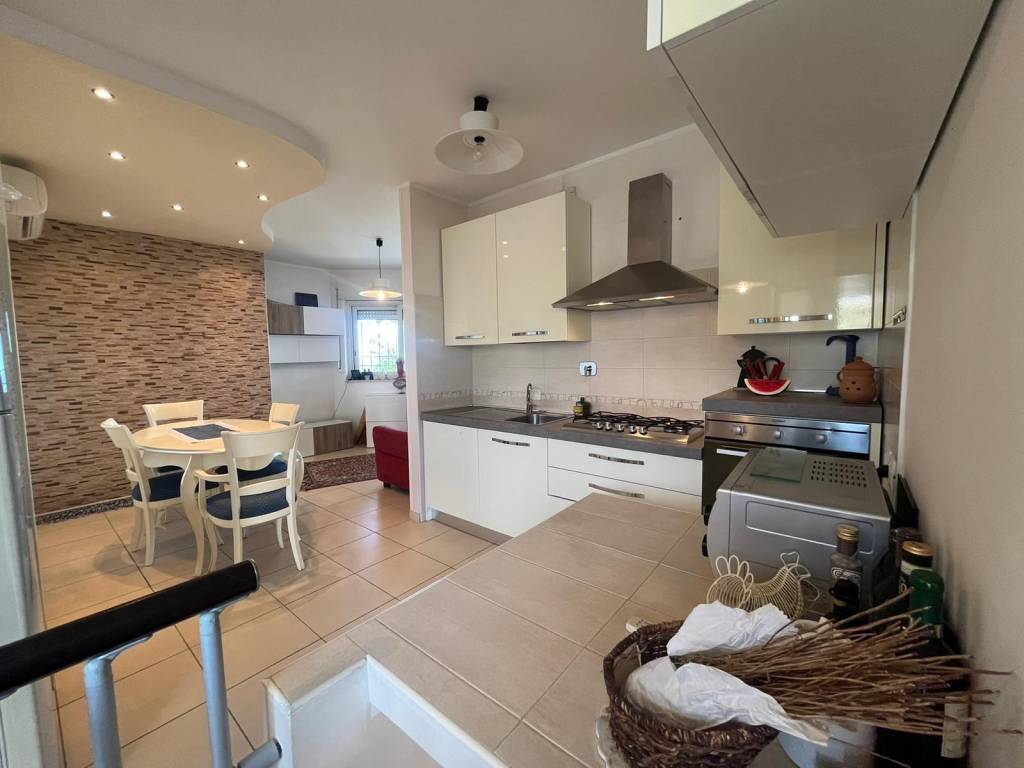 Appartamento a Santa marinella in Via Aurelia Vecchia, 36 - Foto 2
