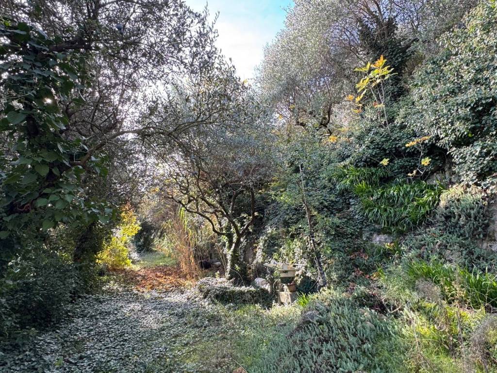 Terreno a Verona in Via Ca' Nove Ronchi - Foto 2