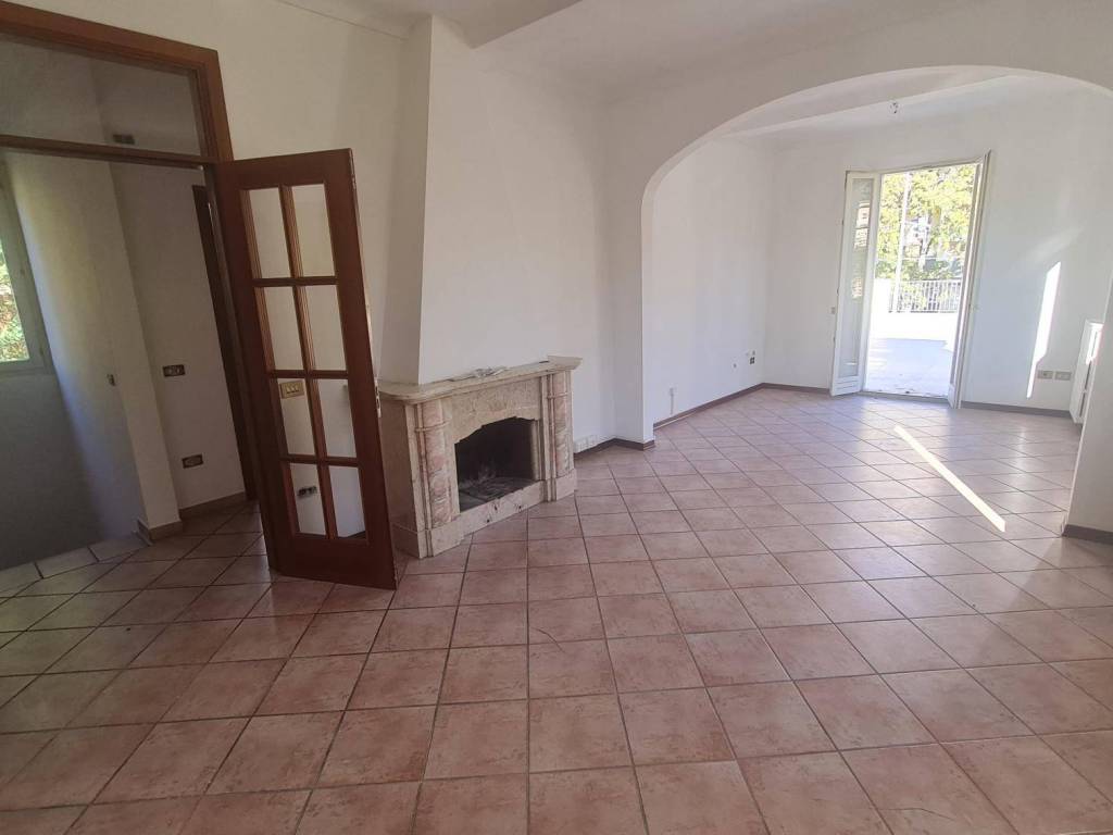 Appartamento a Modena in Via Carlo Sigonio - Foto 3