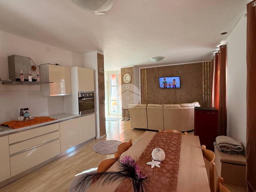 Villa a Darfo boario terme in Via Massi, 63 - Foto 3