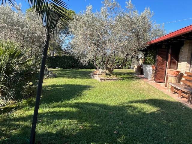 Villa a Assisi in Via del Crocifisso - Foto 2